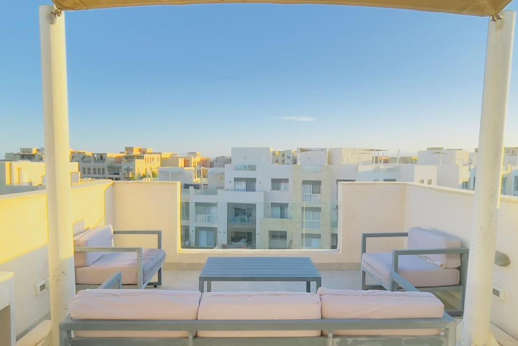 Apartamento Mangroovy Seaview 2Br Beach And Pool Free Access Hurghada Exterior foto